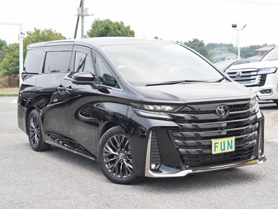 2024 Toyota VELLFIRE photo 3