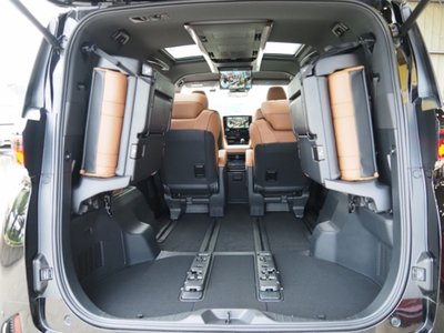 2024 Toyota VELLFIRE thumbnail 36