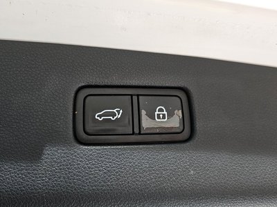 2021 Genesis GV70 — миниатюра 20