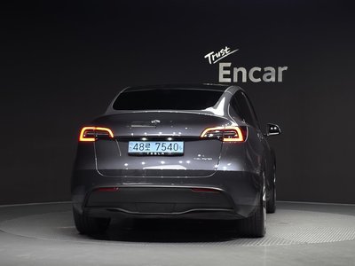 2021 Tesla MODEL Y — фото 4