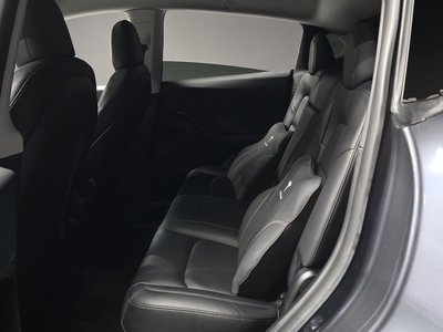 صورة مصغرة 18 لـ 2021 Tesla MODEL Y