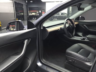 صورة مصغرة 13 لـ 2021 Tesla MODEL Y