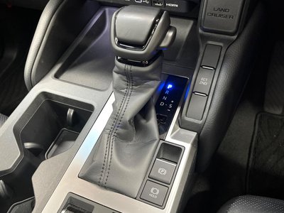 2025 Toyota LAND CRUISER 250 — миниатюра 52