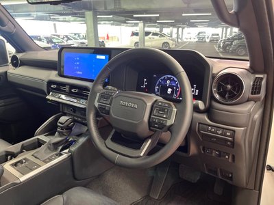 2025 Toyota LAND CRUISER 250 — миниатюра 21