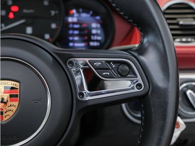 2020 Porsche 718 SPYDER 缩略图 17