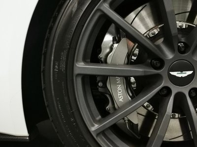 ASTON MARTIN DB11 VOLANTE - 6