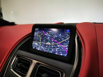 ASTON MARTIN DB11 VOLANTE - 10