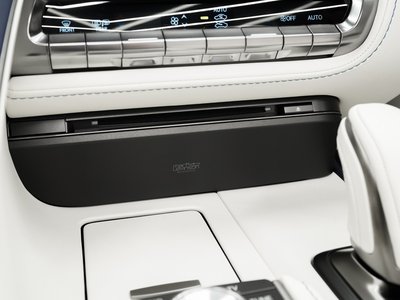 LEXUS LC CONVERTIBLE - 7