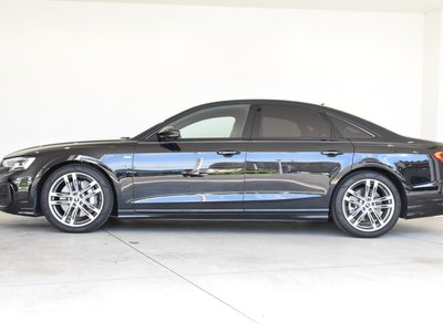 2025 AUDI A8 — миниатюра 11