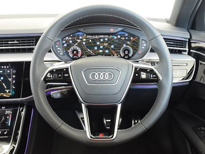 2025 AUDI A8 — миниатюра 26