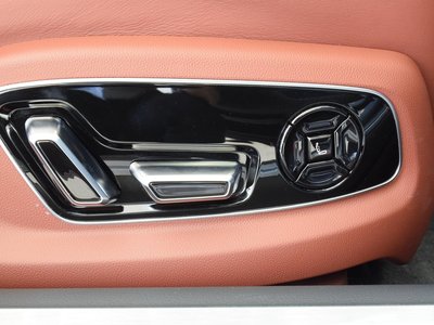 2025 AUDI A8 — миниатюра 30