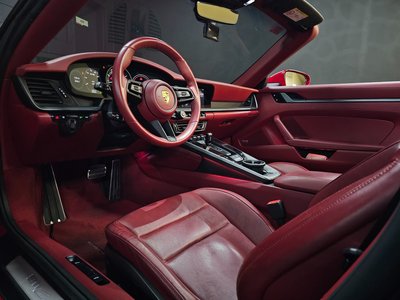 PORSCHE 911 - 10