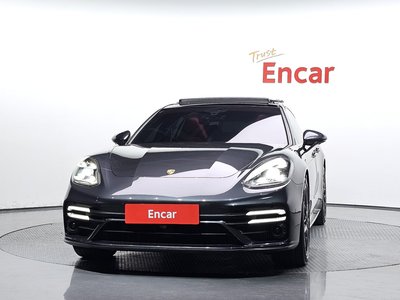 PORSCHE PANAMERA - 2