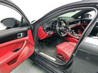 PORSCHE PANAMERA - 10
