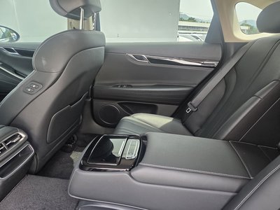 GENESIS G80 (RG3) - 8