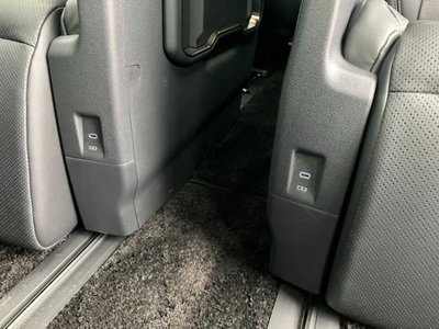 صورة مصغرة 63 لـ 2023 Toyota VELLFIRE