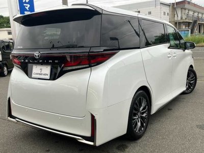 TOYOTA VELLFIRE - 3