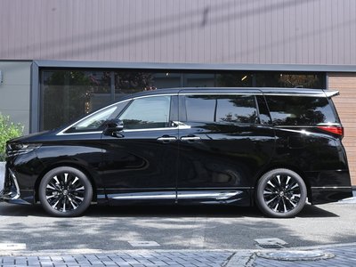 TOYOTA ALPHARD - 2