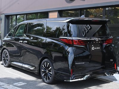 TOYOTA ALPHARD - 3