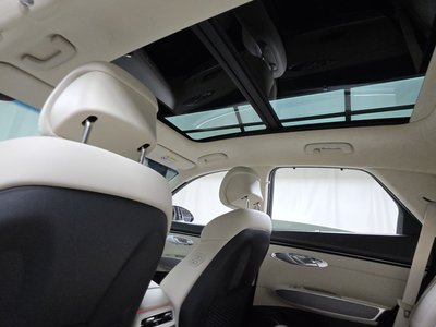 صورة مصغرة 25 لـ 2023 Genesis GV70
