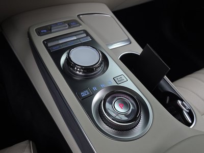 صورة مصغرة 13 لـ 2023 Genesis GV70