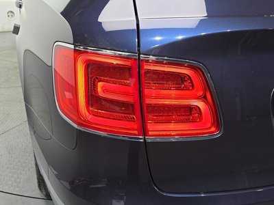 صورة 10 لـ 2019 Bentley BENTAYGA