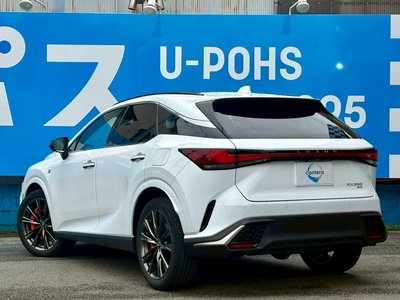 LEXUS RX - 8