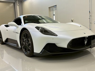 MASERATI MC20 - 4