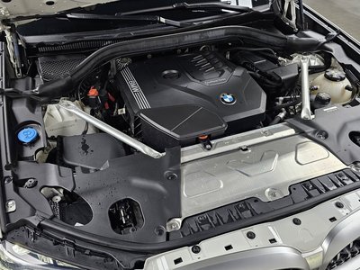 صورة 7 لـ 2023 BMW X4