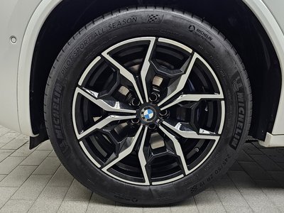 صورة 6 لـ 2023 BMW X4