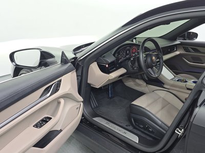 2024 Porsche TAYCAN 照片 10
