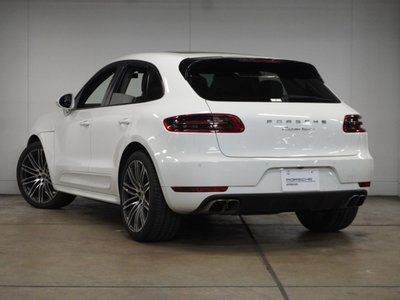 PORSCHE MACAN - 4
