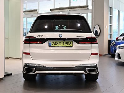 2025 BMW X7 照片 3