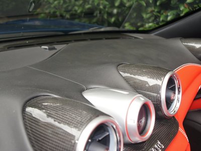صورة مصغرة 15 لـ 2015 Ferrari CALIFORNIA T