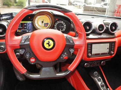 صورة مصغرة 13 لـ 2015 Ferrari CALIFORNIA T