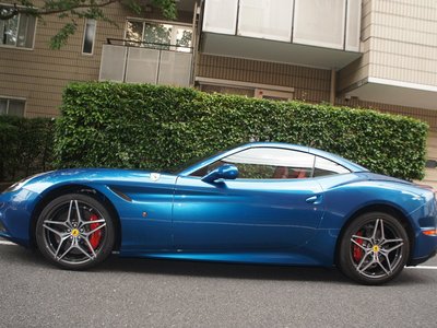 صورة مصغرة 11 لـ 2015 Ferrari CALIFORNIA T
