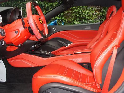 صورة مصغرة 17 لـ 2015 Ferrari CALIFORNIA T