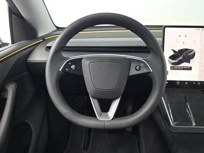 2025 Tesla MODEL Y — миниатюра 19