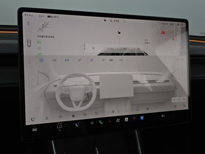 2025 Tesla MODEL Y — миниатюра 30