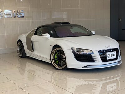 AUDI R8 - 7