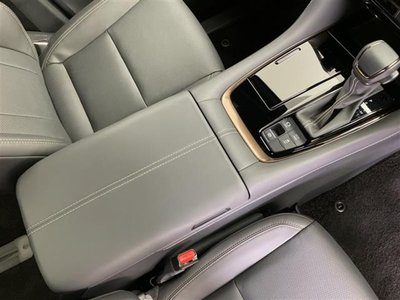 TOYOTA ALPHARD - 9