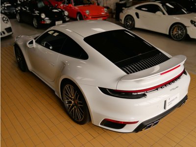 PORSCHE 911 - 6