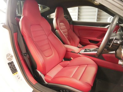 PORSCHE 911 - 9