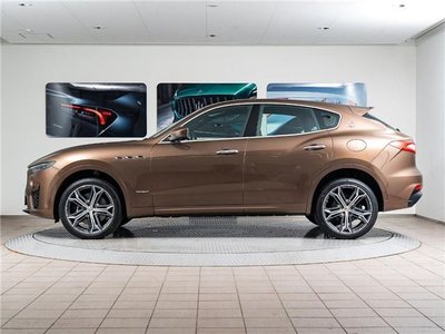 2021 Maserati LEVANTE — миниатюра 16