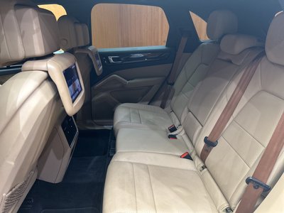 صورة مصغرة 43 لـ 2020 Porsche CAYENNE