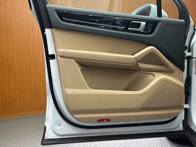 صورة مصغرة 45 لـ 2020 Porsche CAYENNE