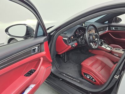 صورة مصغرة 13 لـ 2021 Porsche PANAMERA