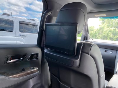 صورة مصغرة 31 لـ 2023 Toyota LAND CRUISER 300