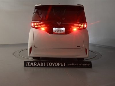 TOYOTA ALPHARD - 8