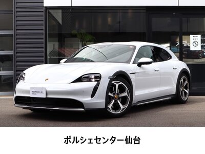 PORSCHE TAYCAN CROSS TURISMO